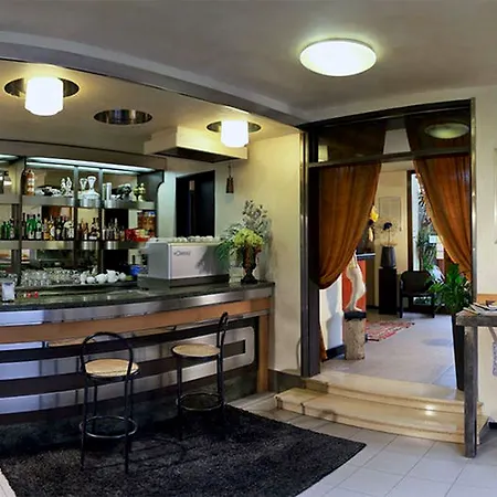 Solarium Hotel