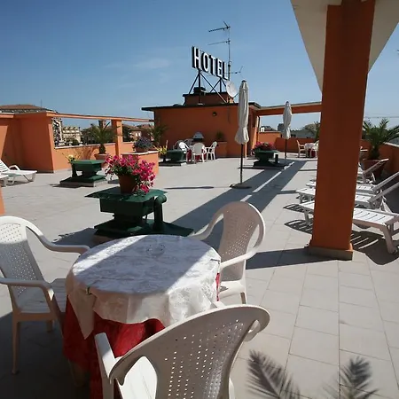 Solarium Hotel